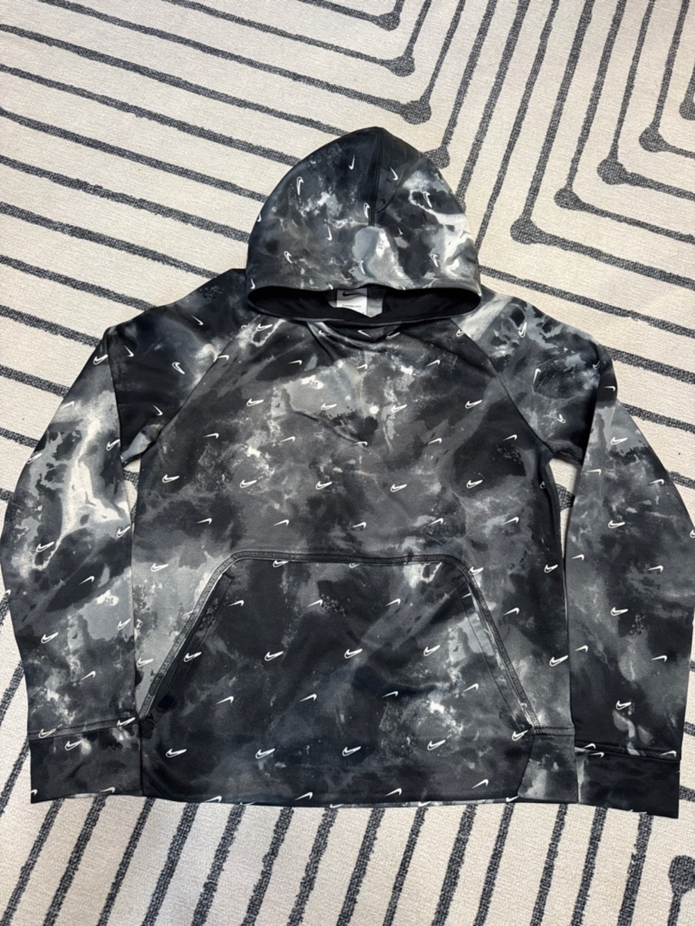 Nike Therma-Fit  Black & Gray Marble-Print Pullover Hoodie
